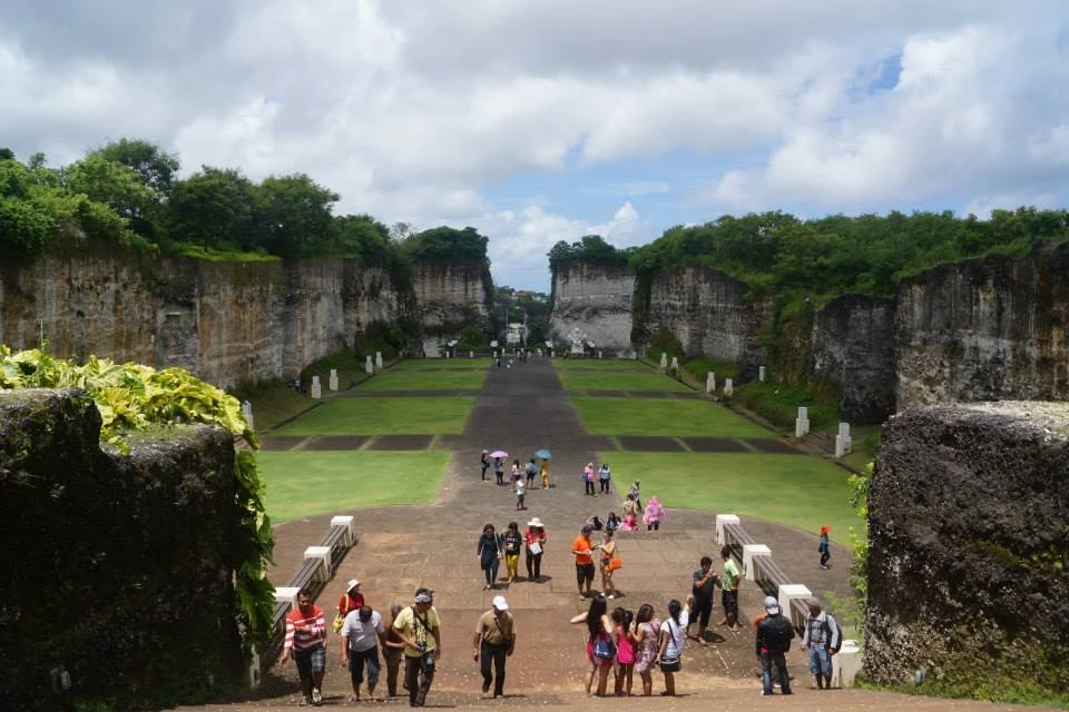 Garuda Wisnu Kencana Cultural Park, photo 3 of 10