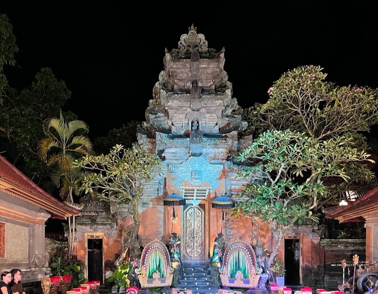 Ubud Palace, photo 4 of 11