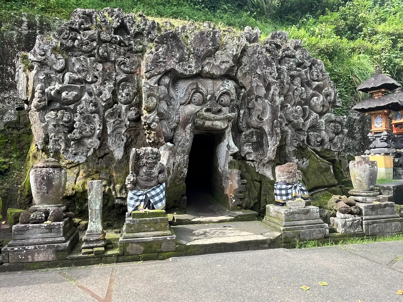 Goa Gajah, photo 1 of 11