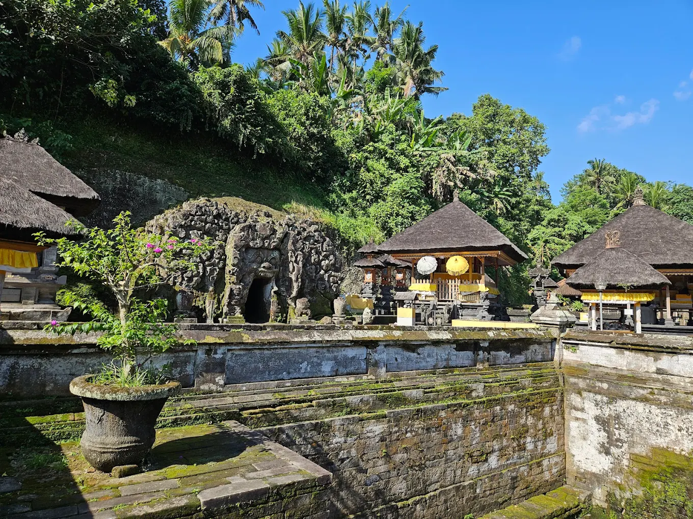 Goa Gajah, photo 2 of 11
