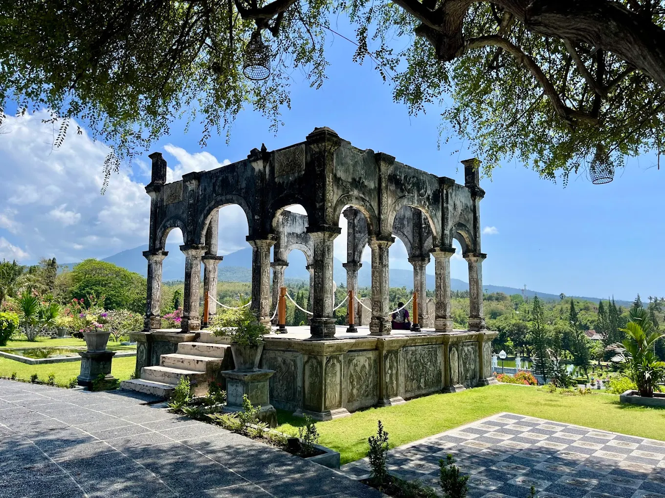 Taman Ujung, photo 1 of 11