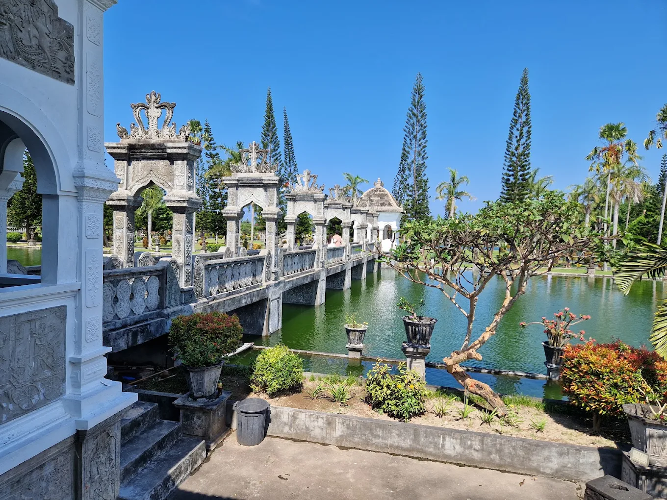 Taman Ujung, photo 3 of 11