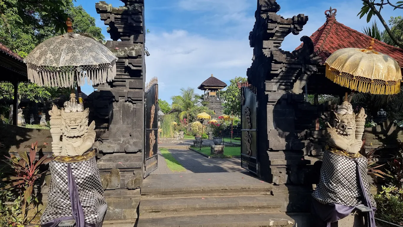 Goa Lawah Temple, photo 1 of 9