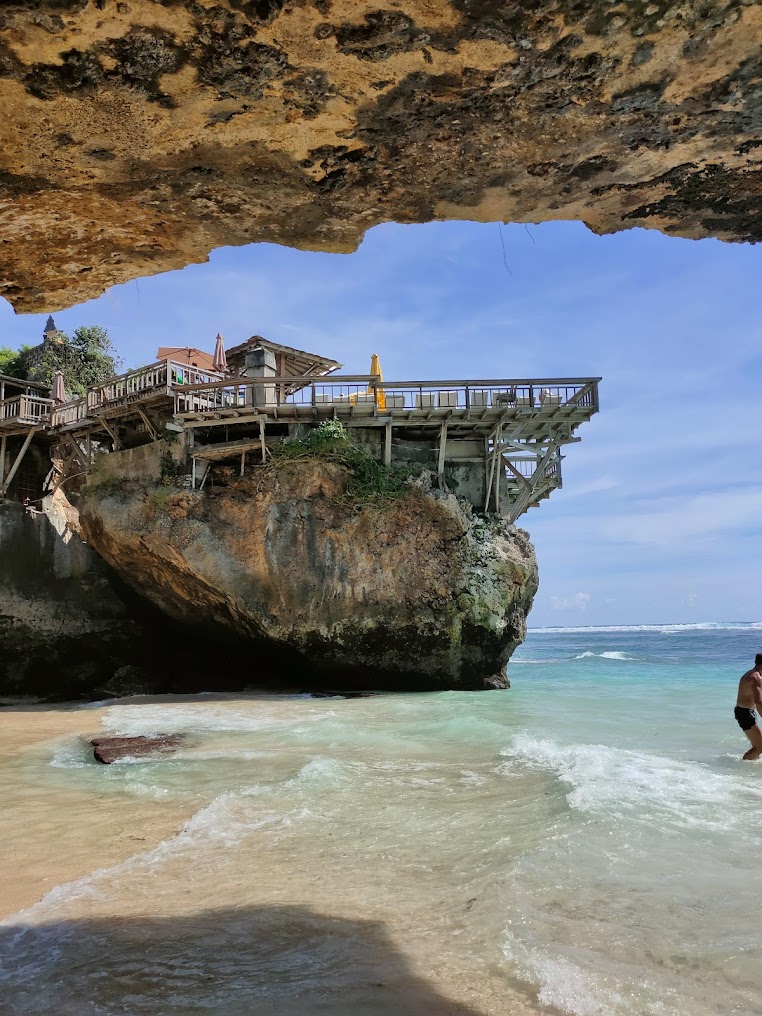 Suluban Beach, photo 3 of 8