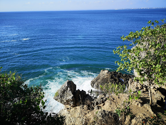 Balangan Beach, photo 2 of 10