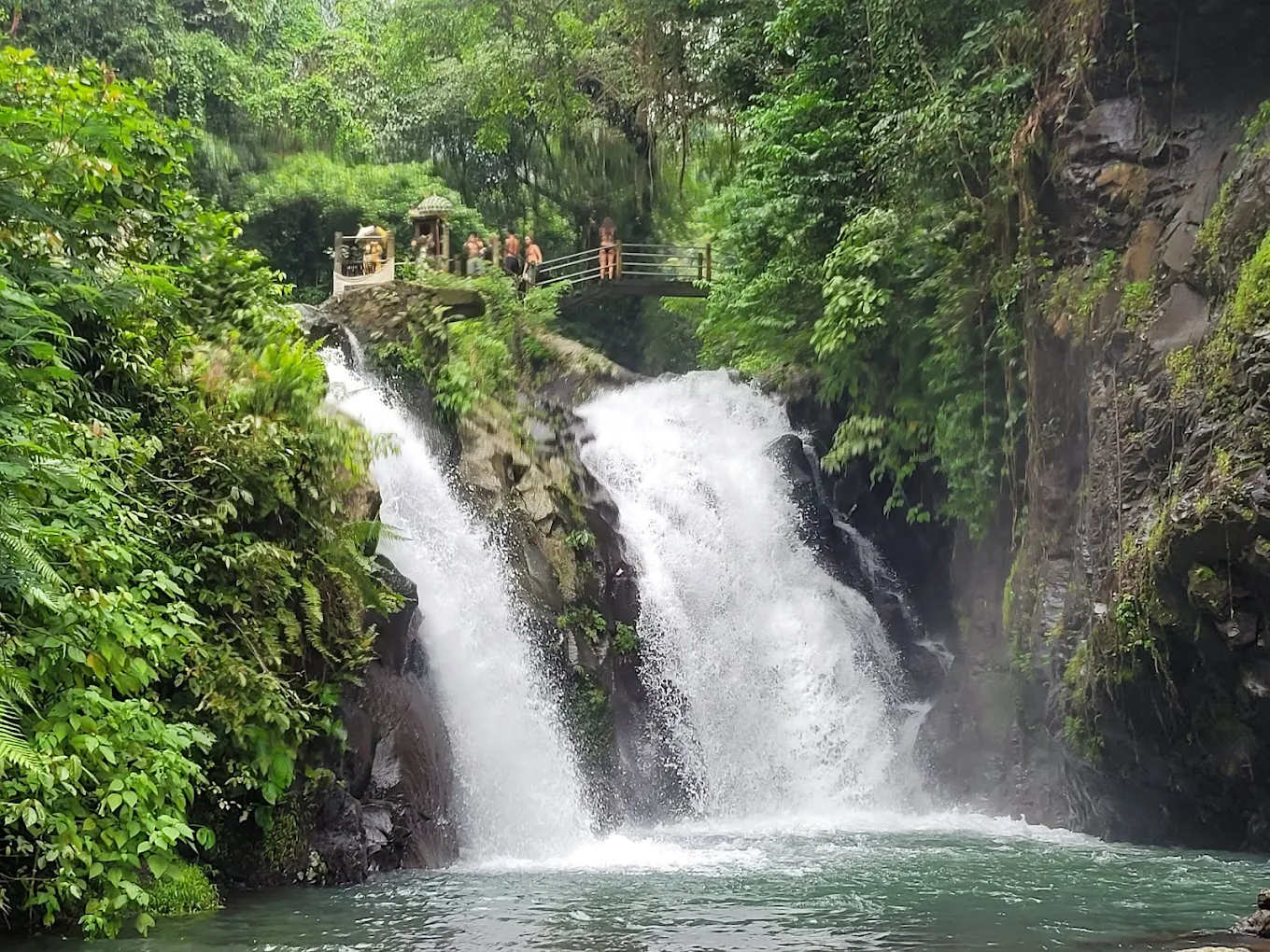 Aling-Aling Waterfall, photo 4 of 9