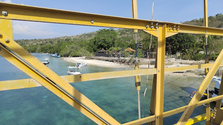 yellow bridge, photo 2 of 7