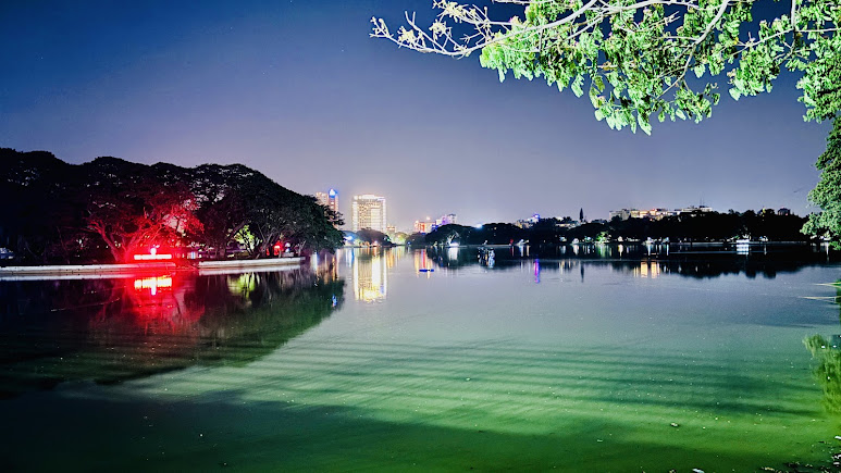 Ulsoor Lake Pathway, photo 4 of 9