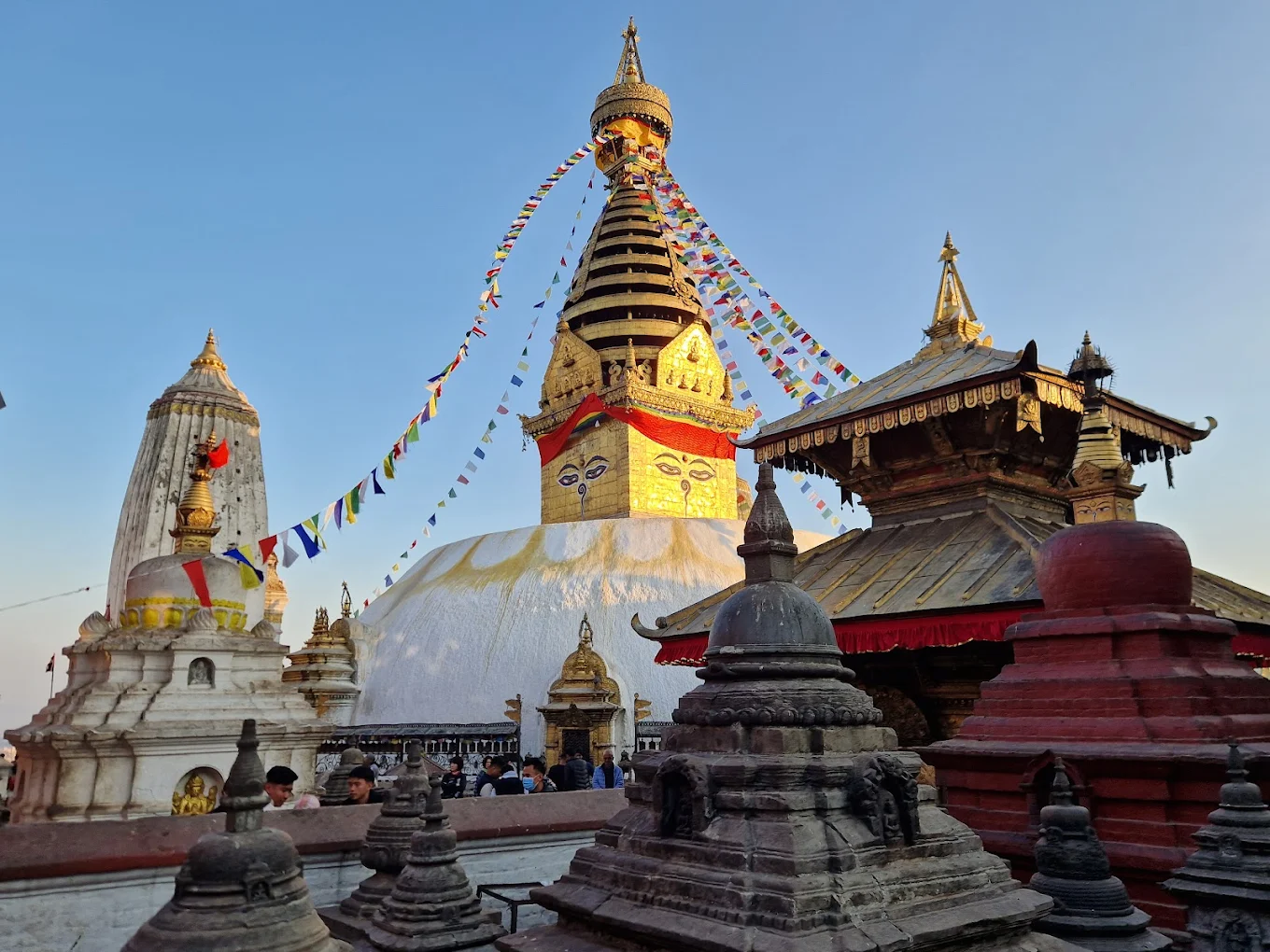 Swayambhu Mahachaitya, photo 1 of 10