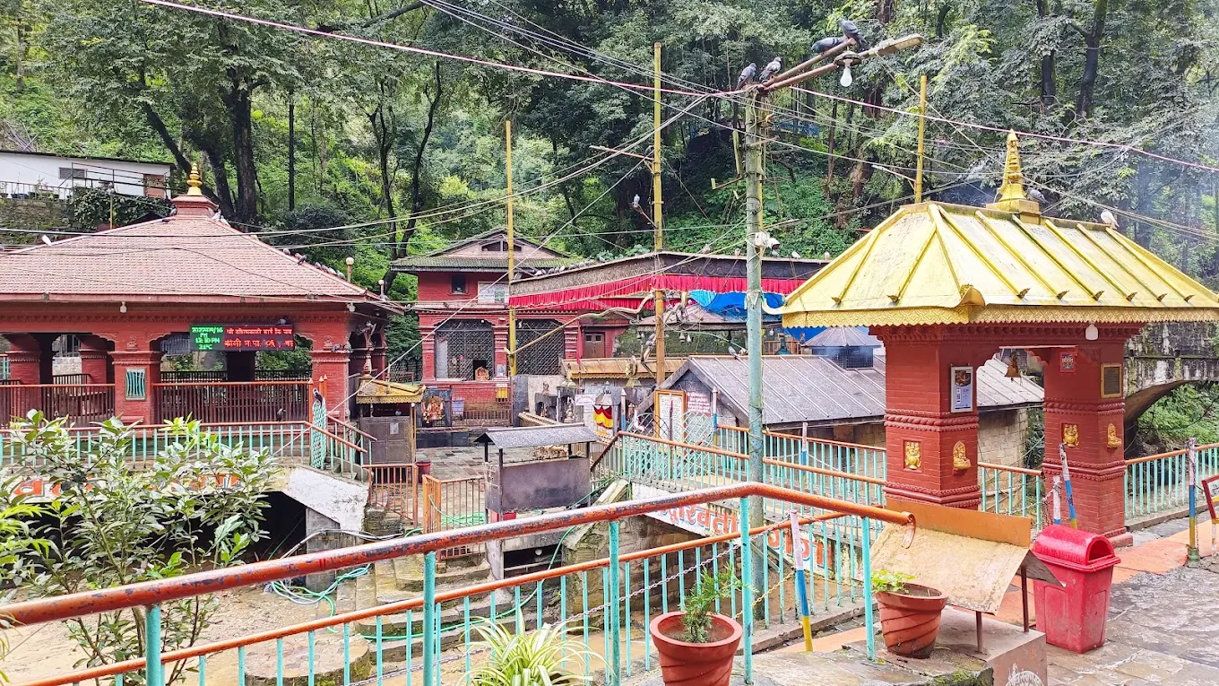 Dakshinkali Temple, photo 4 of 9