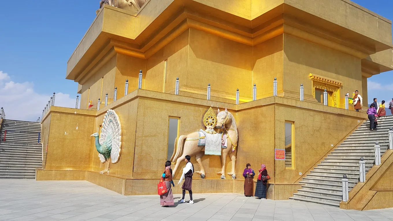 Buddha Dordenma, photo 2 of 12