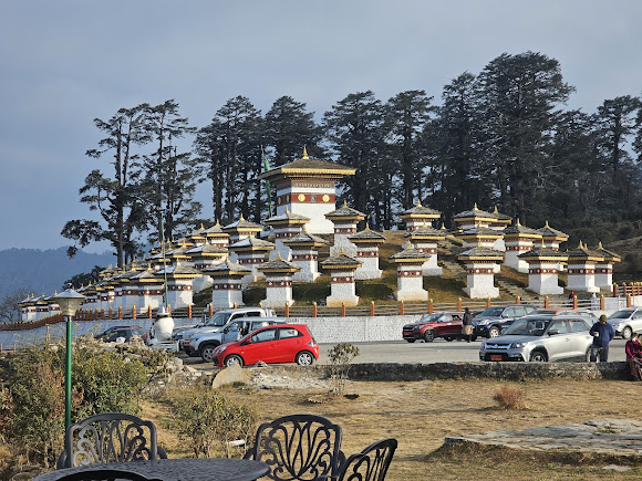 Dochula Pass, photo 1 of 12
