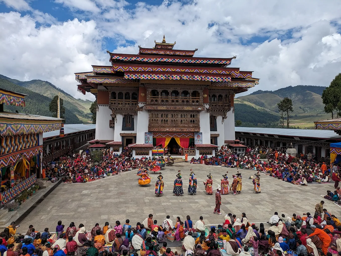 Gangtey Monastery, photo 1 of 10