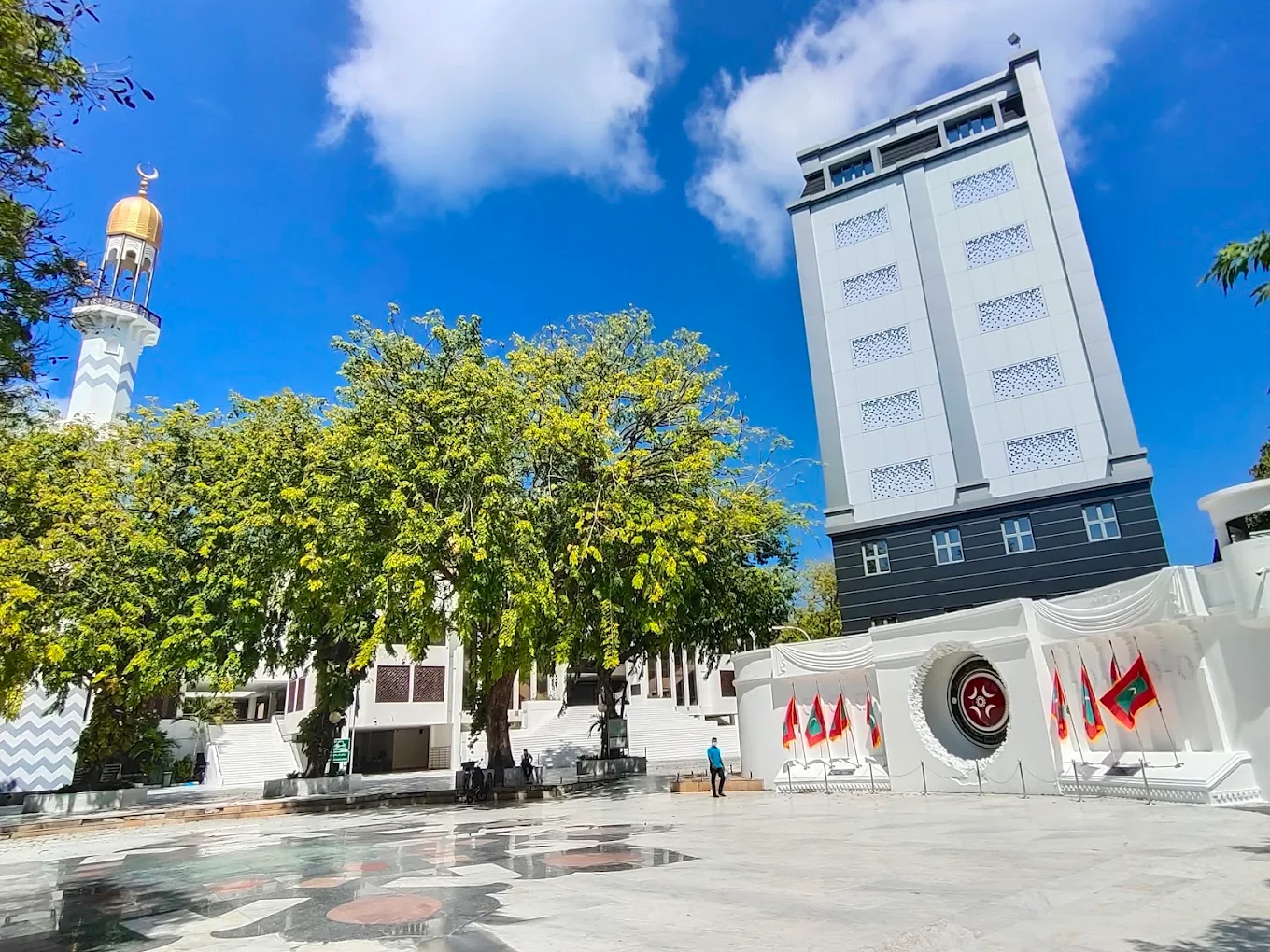 Victory Monument, photo 4 of 8