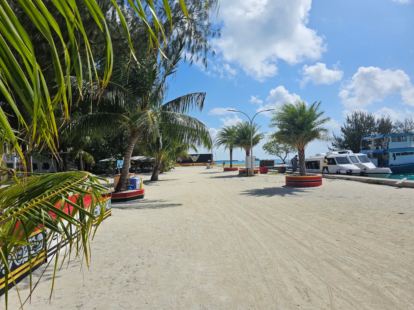 Gulhi Bikini Beach, photo 2 of 10