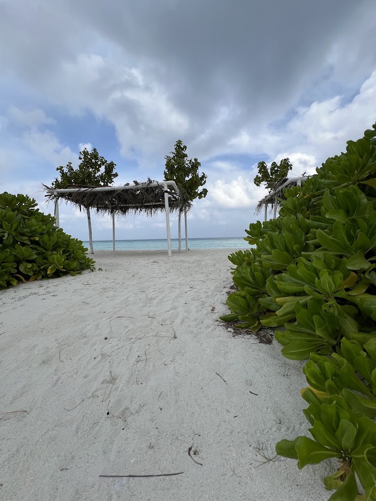 Dream Beach, photo 1 of 7