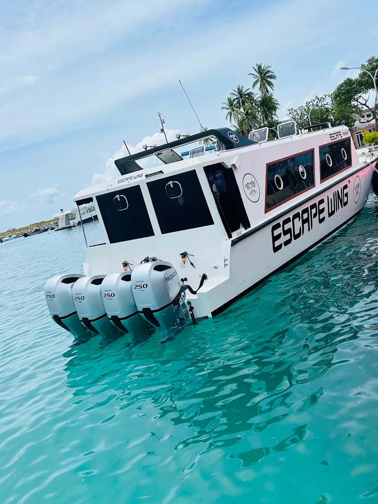 K.Guraidhoo Port, photo 3 of 7