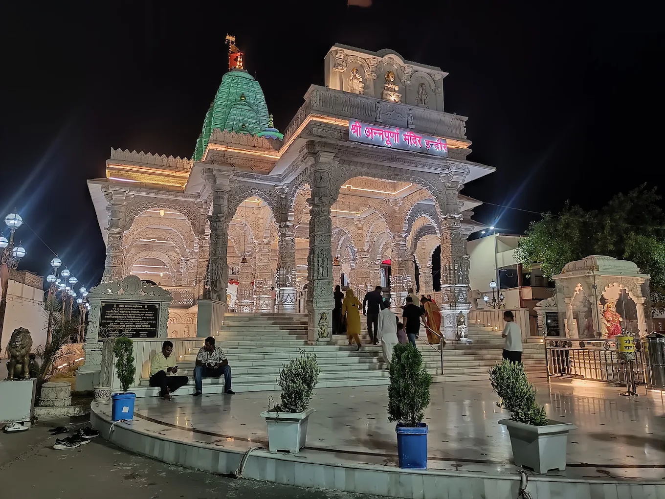 Shri Annapurna Mandir Indore, photo 2 of 10