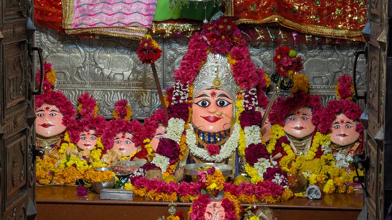 Shree Bijasan Mata Mandir Indore, photo 1 of 10