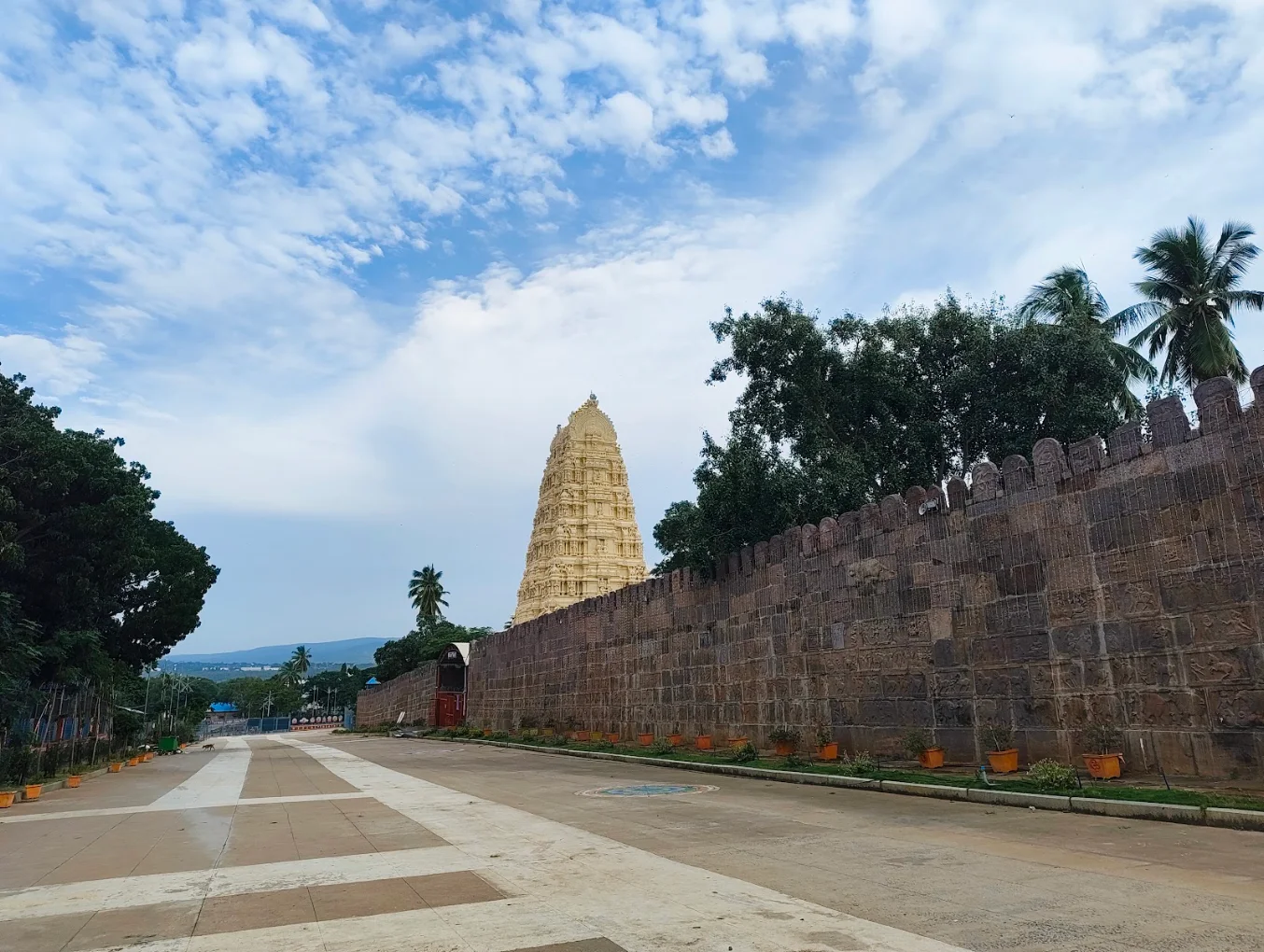 Shri mallikarjun jyotirlinga temple, photo 1 of 9