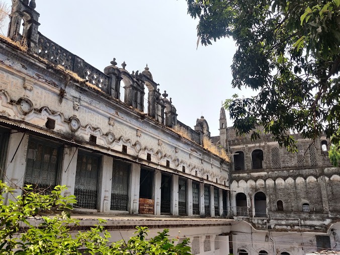 AL - Amaan Shaukat Mahal, photo 2 of 8