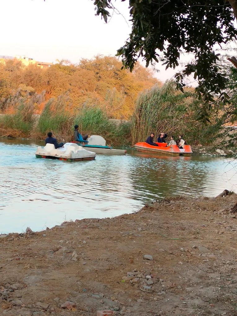Boating at Sanjay Lake, photo 3 of 3