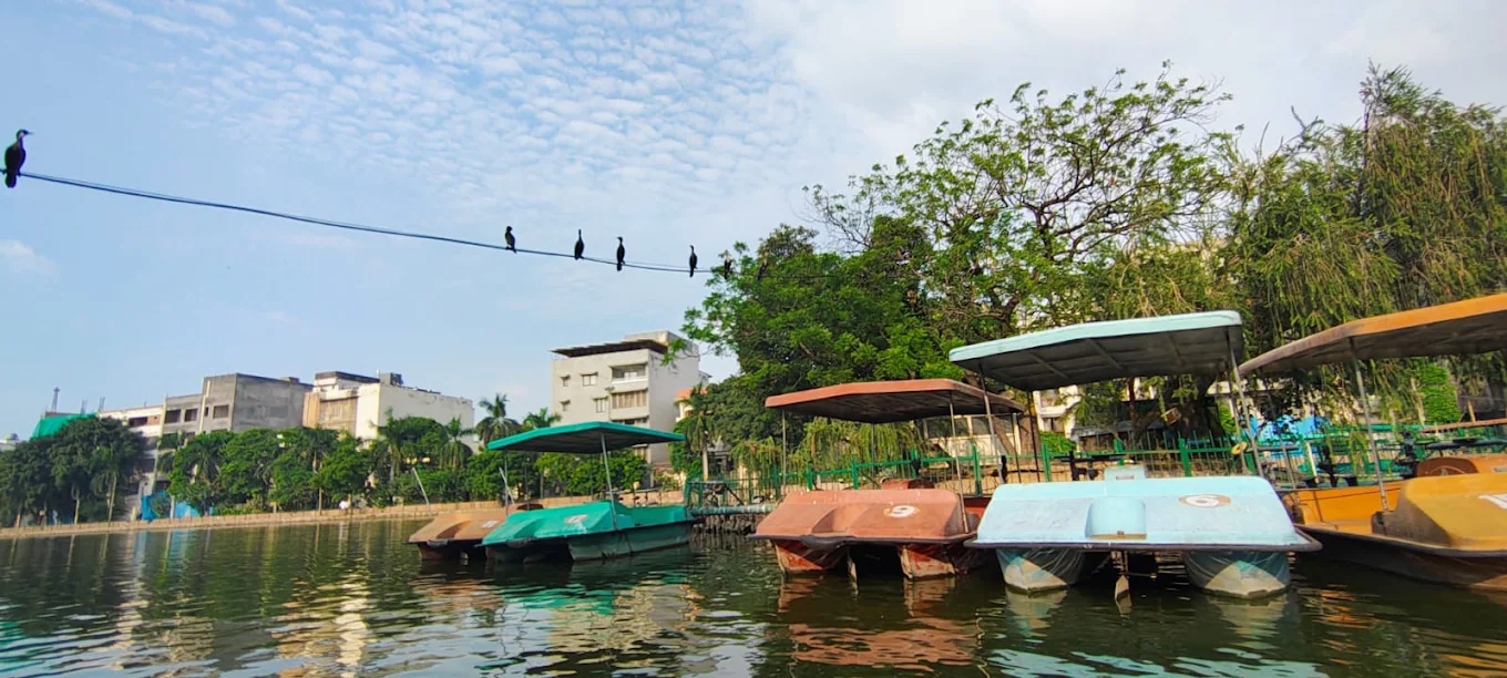 Naini Lake, photo 4 of 7