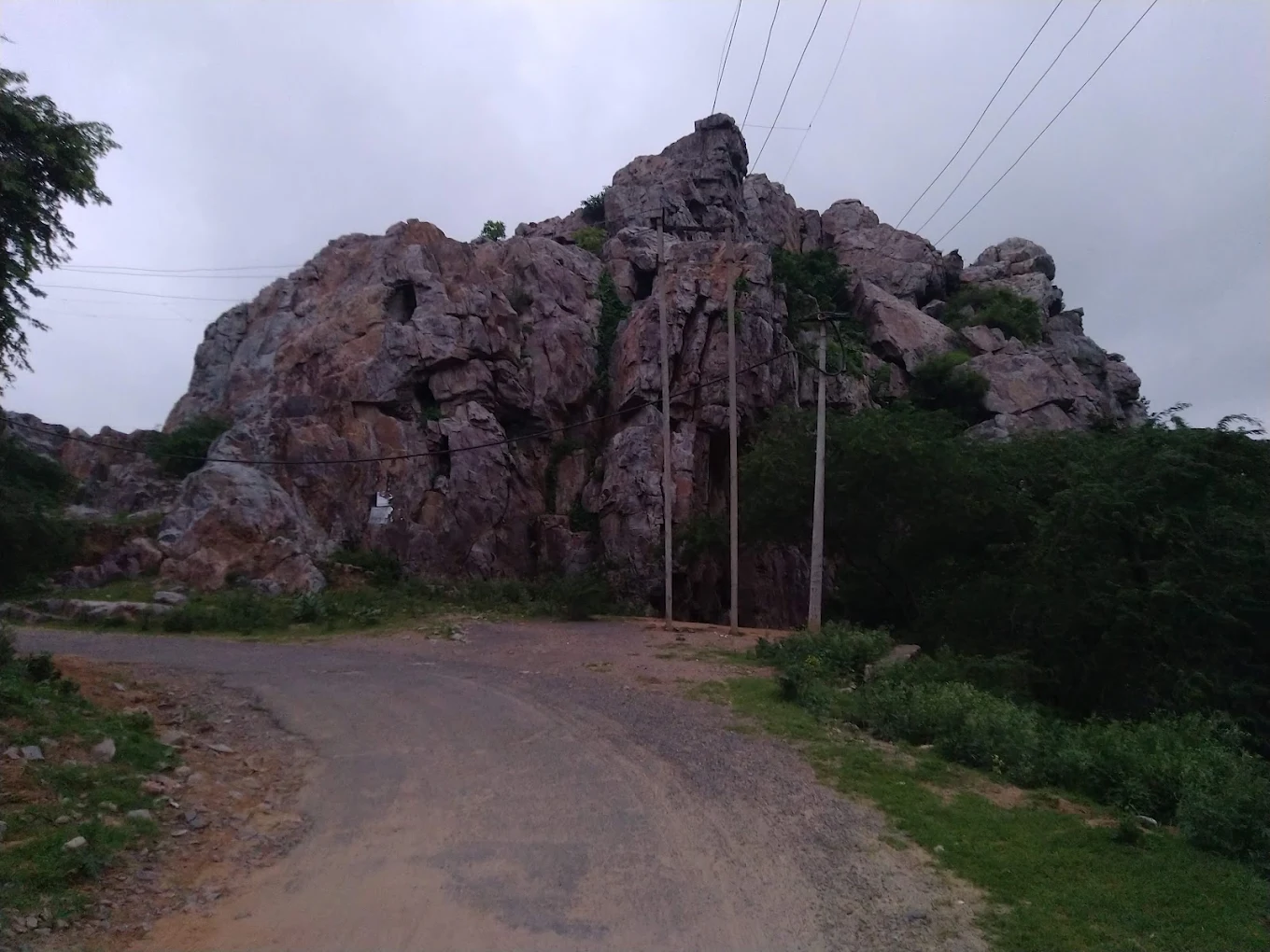 Dhauj Rock Climbing, photo 1 of 7