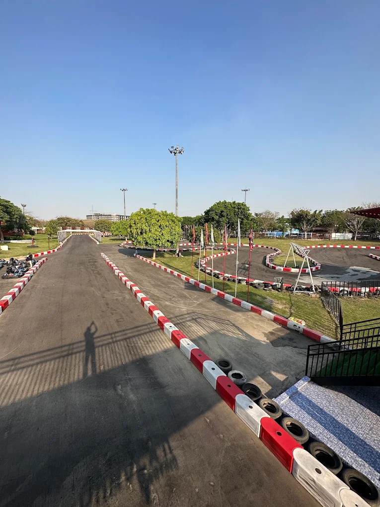 Worlds of Wonder Go-Karting, photo 2 of 9