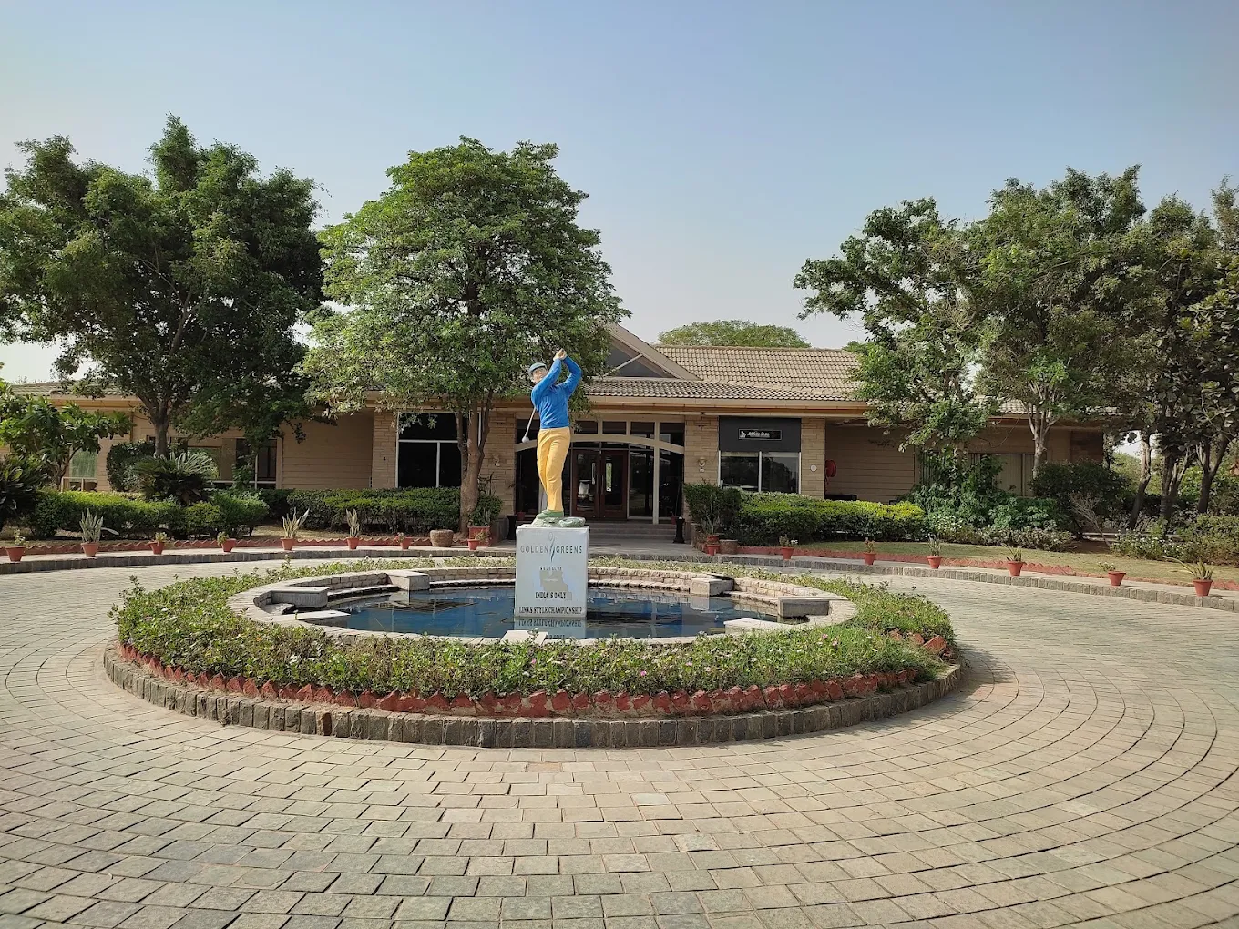 Golden Greens Golf & Resorts Limited, photo 1 of 8
