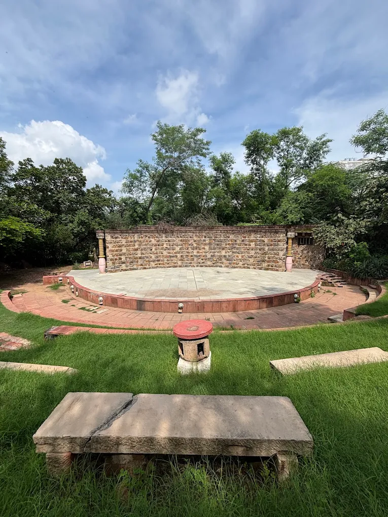 The Garden of Five Senses, photo 4 of 9