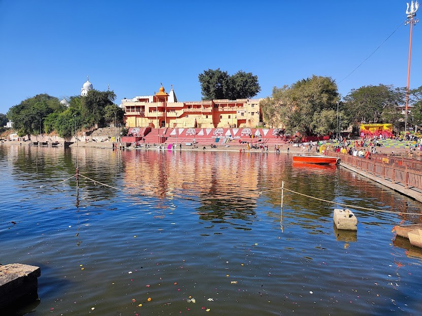 Ram Ghat Marg, photo 4 of 9