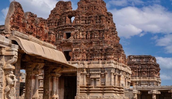 Shri Achyutaraaya Swamy Temple, photo 1 of 9