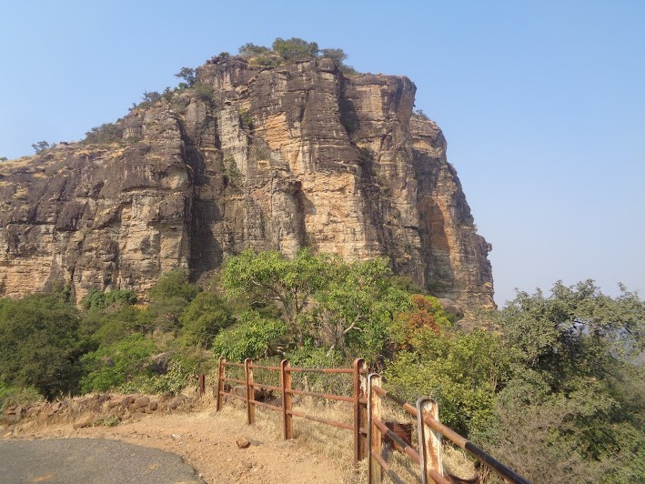 Dhupgarh, photo 2 of 10