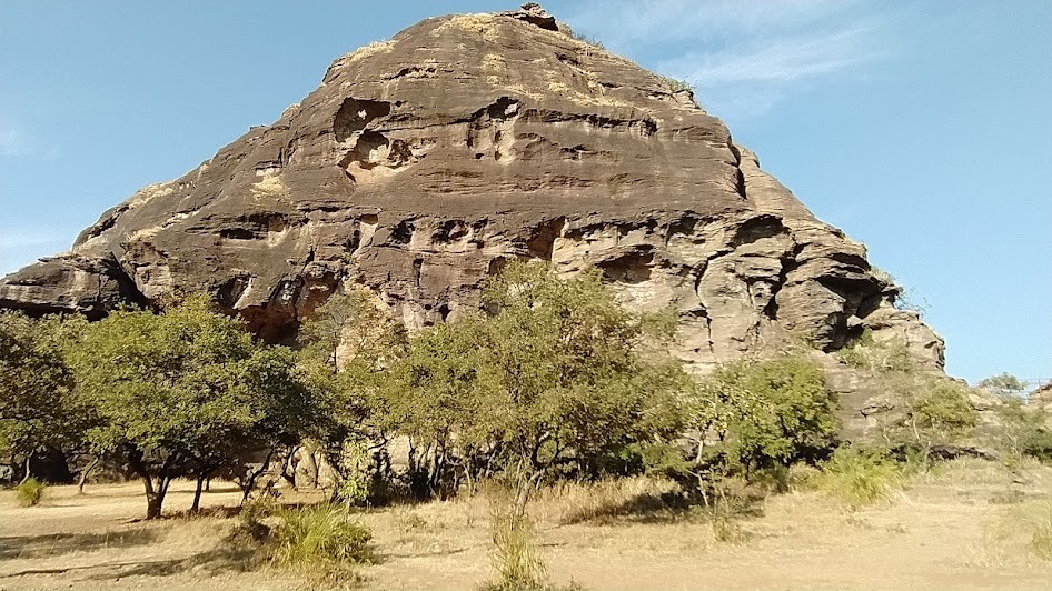 Dhupgarh, photo 1 of 10