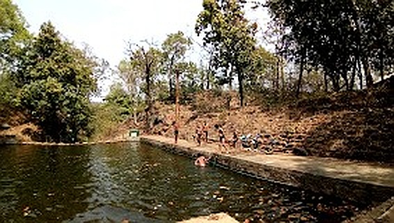 Twynum natural swimming pool pachmarhi, photo 1 of 9