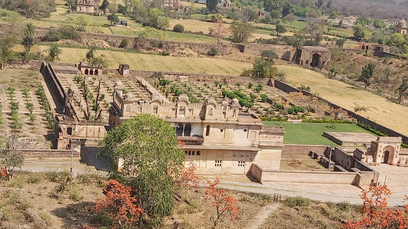 Rai Praveen Mahal, Orchha, photo 4 of 10