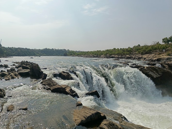 Dhuandhar Waterfall, photo 3 of 8
