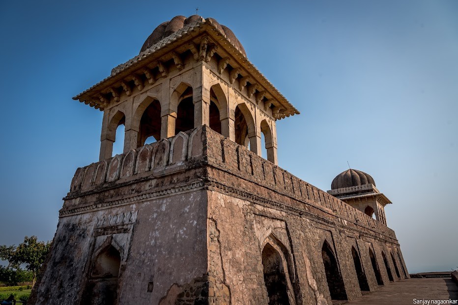 Rani Roopmati Palace, photo 4 of 8