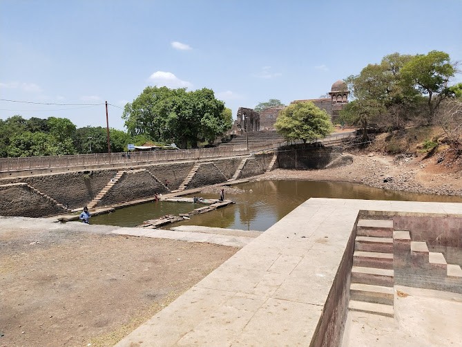 Rewa Kund, photo 2 of 7