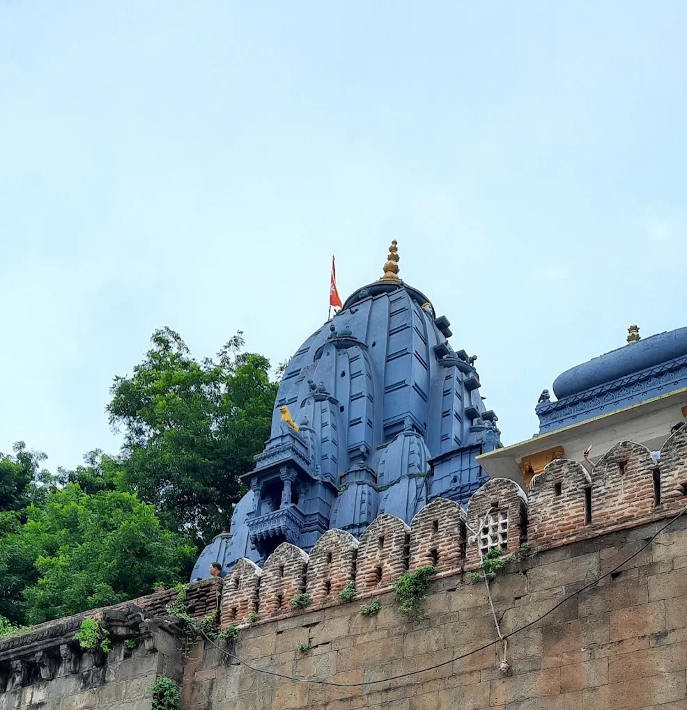 Shri Kashi Vishwanath Temple Maheshwar, photo 4 of 10