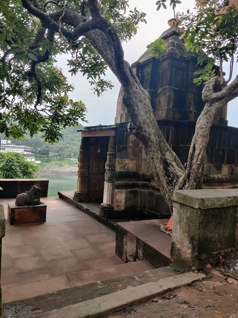 Kedareshwar Temple, photo 1 of 7