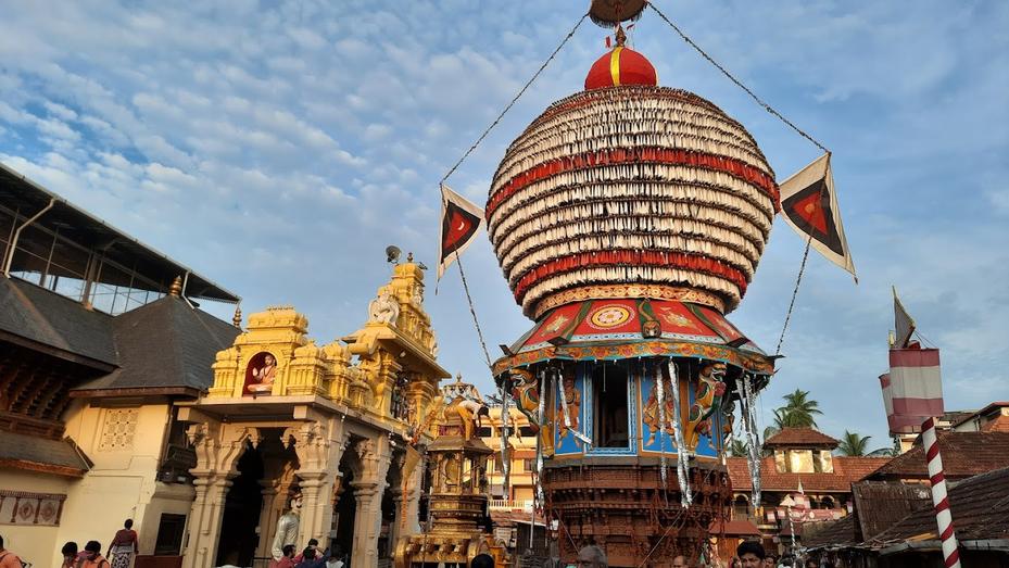 Udupi Shri Krishna Matha, photo 1 of 14