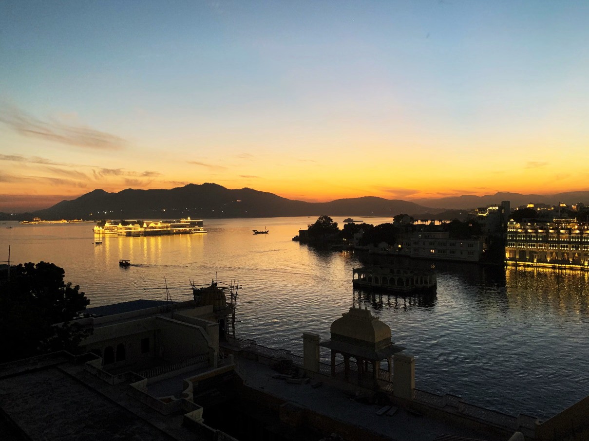 Lake Pichola, photo 3 of 7