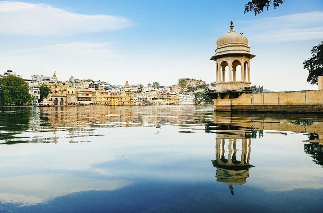 Lake Pichola, photo 2 of 7