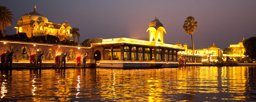 Jagmandir Island Palace, photo 3 of 9