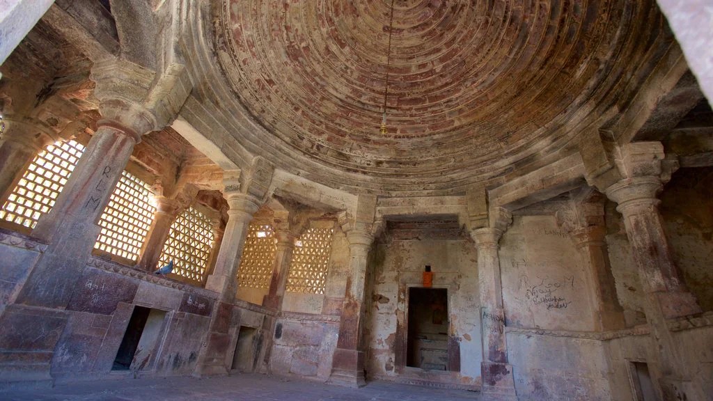 Trinetra Ganesh Mandir Ranthambore fort, photo 4 of 10