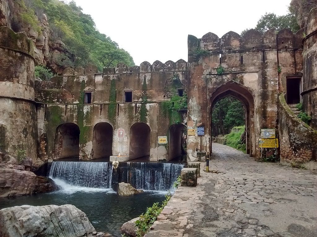Trinetra Ganesh Mandir Ranthambore fort, photo 3 of 10