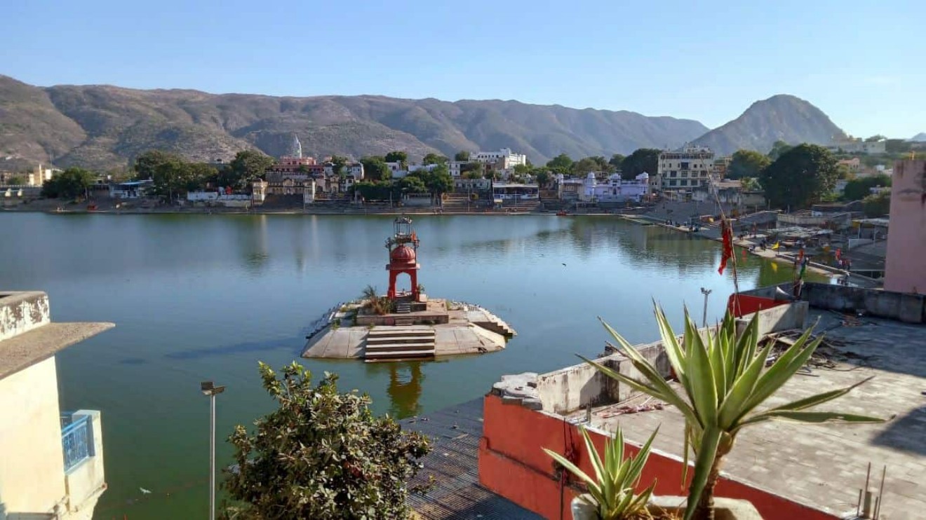 Pushkar Lake, photo 4 of 5