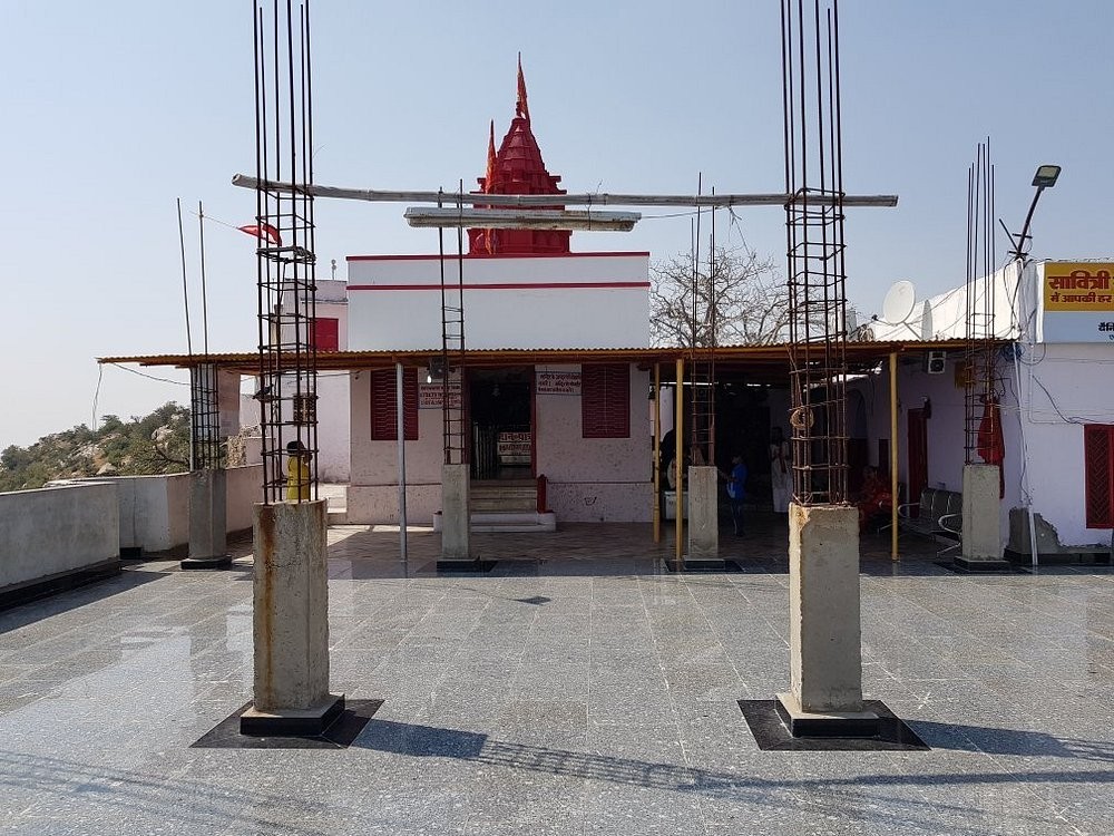 Savitri Devi Temple, Pushkar, photo 3 of 6